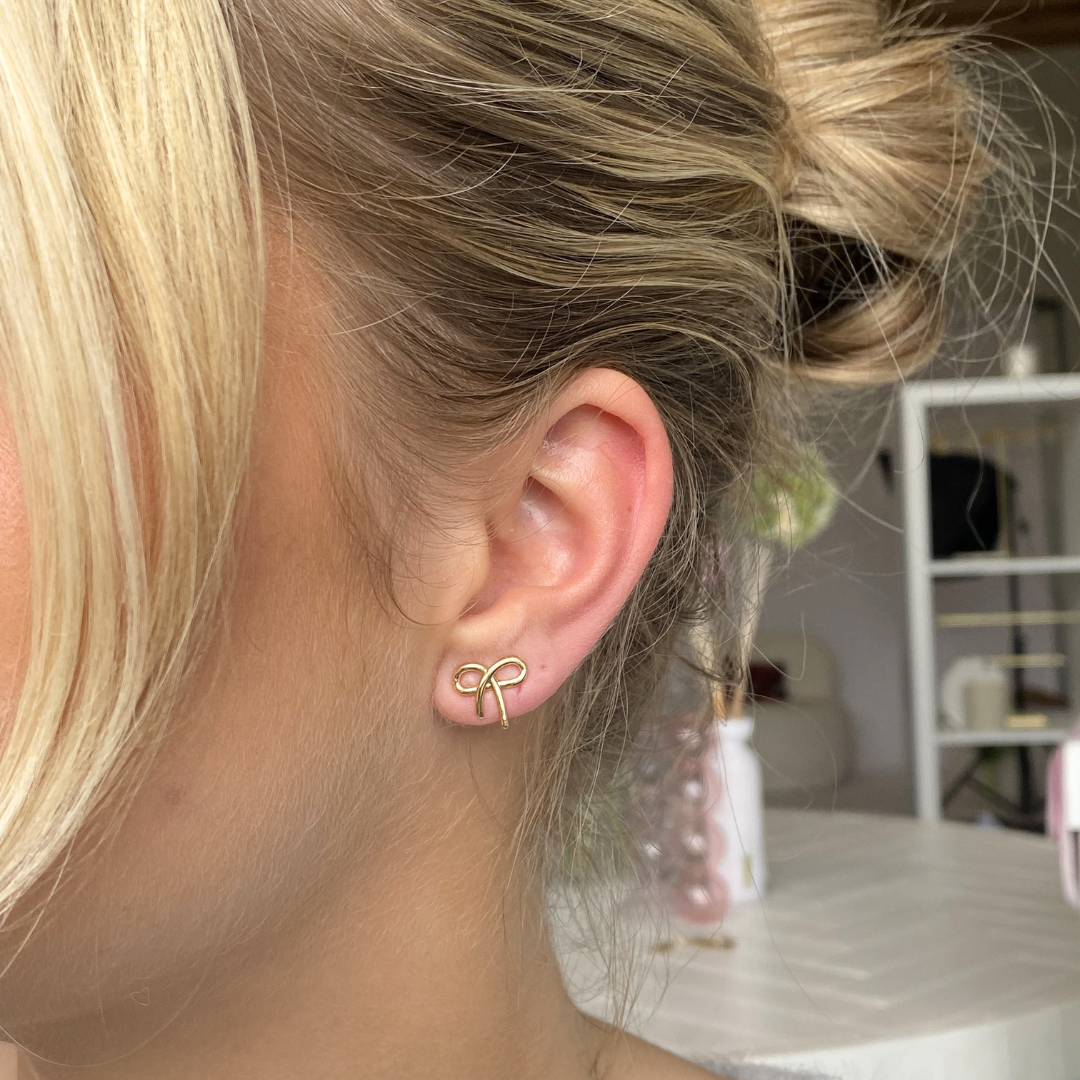 Timeless Bow Clip Oorbellen