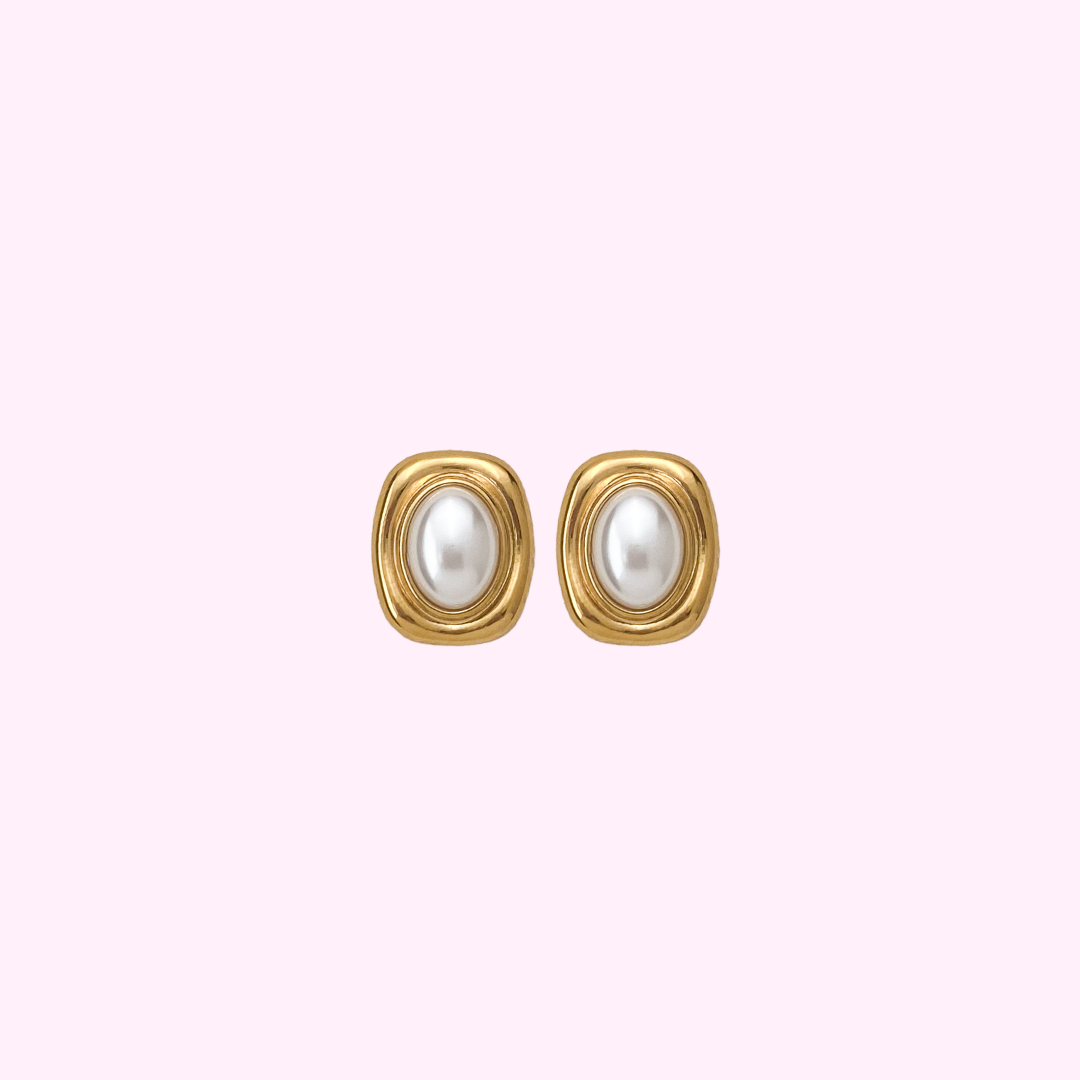 Pearly Essentials Clip Oorbellen